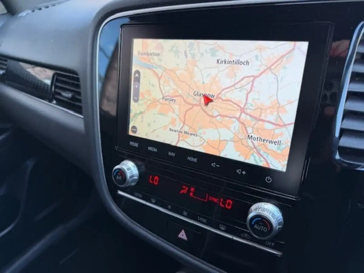 2021-mitsubishi-outlander-24-exceed-phev-big-20