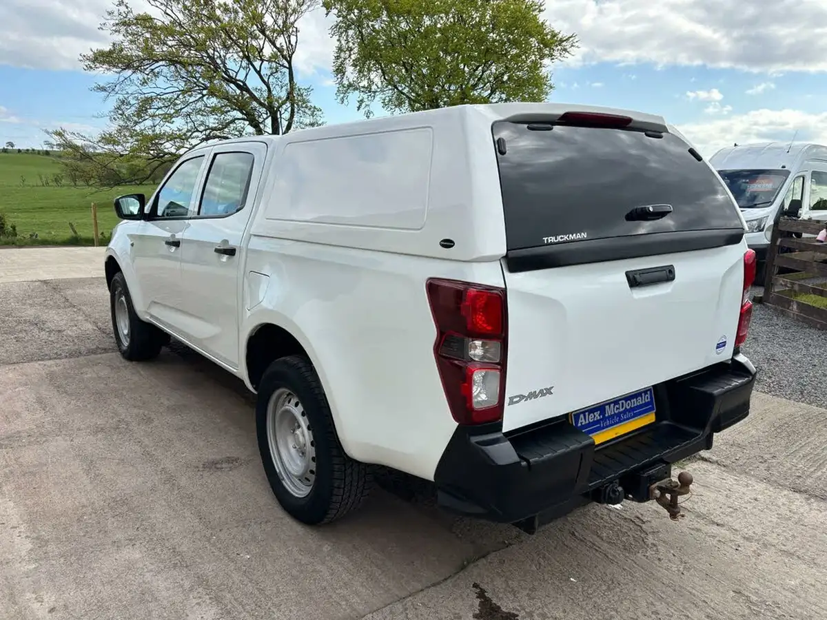 2021-isuzu-d-max-19td-utility-4x4-double-pickup-big-8
