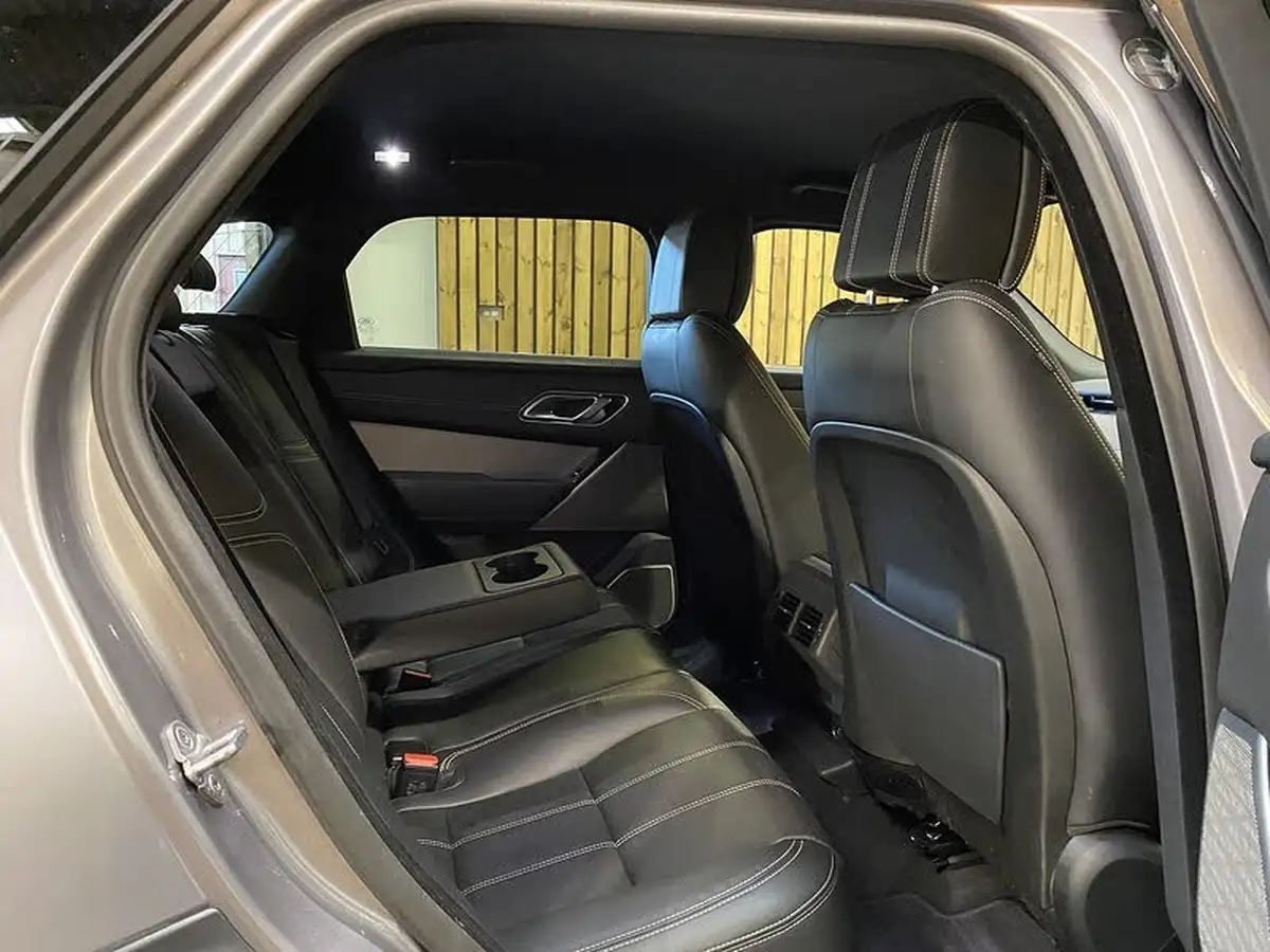 2019-land-rover-range-rover-velar-30-d300-r-dynamic-hse-big-48