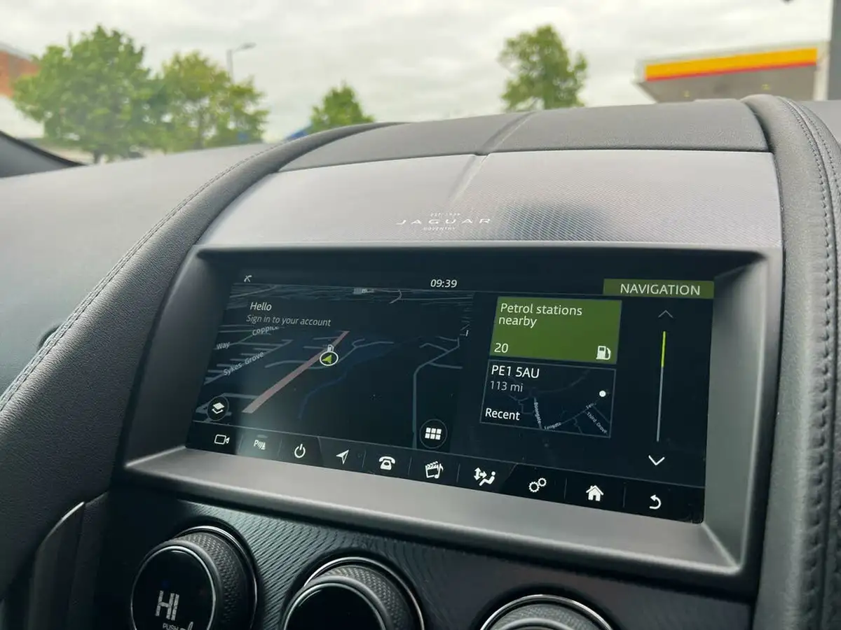2021-jaguar-f-type-20-i4-r-dynamic-convertible-big-27