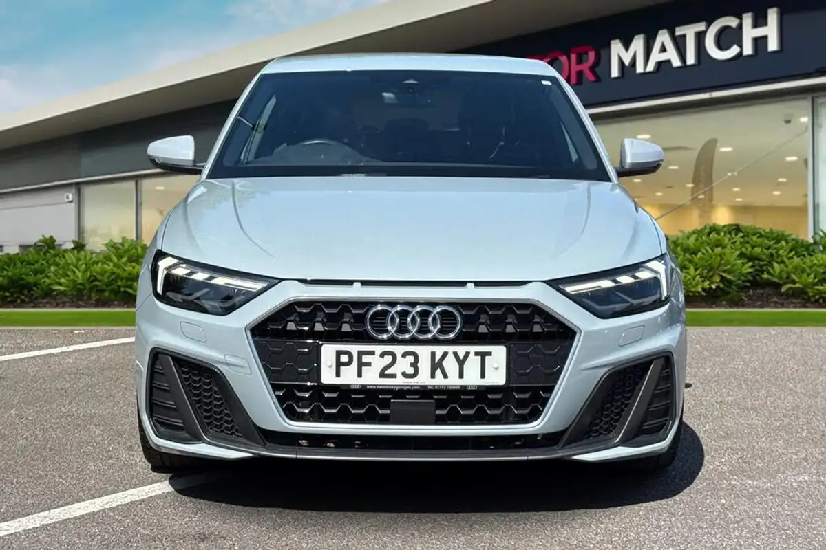 2023-audi-a1-10-30-tfsi-s-line-big-5