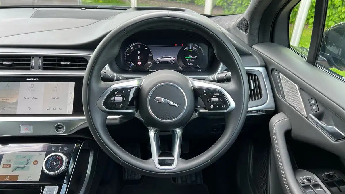 2023-jaguar-i-pace-ev400-r-dynamic-hse-black-big-14