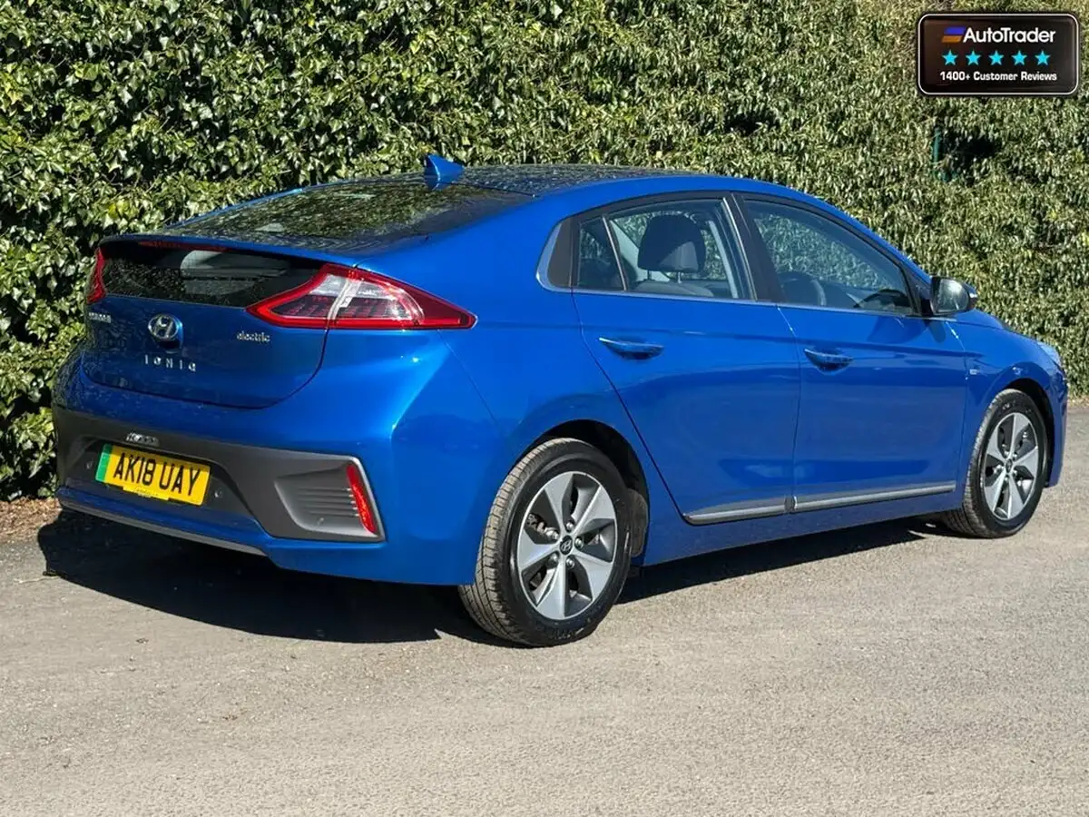 2018-hyundai-ioniq-e-premium-electric-big-3