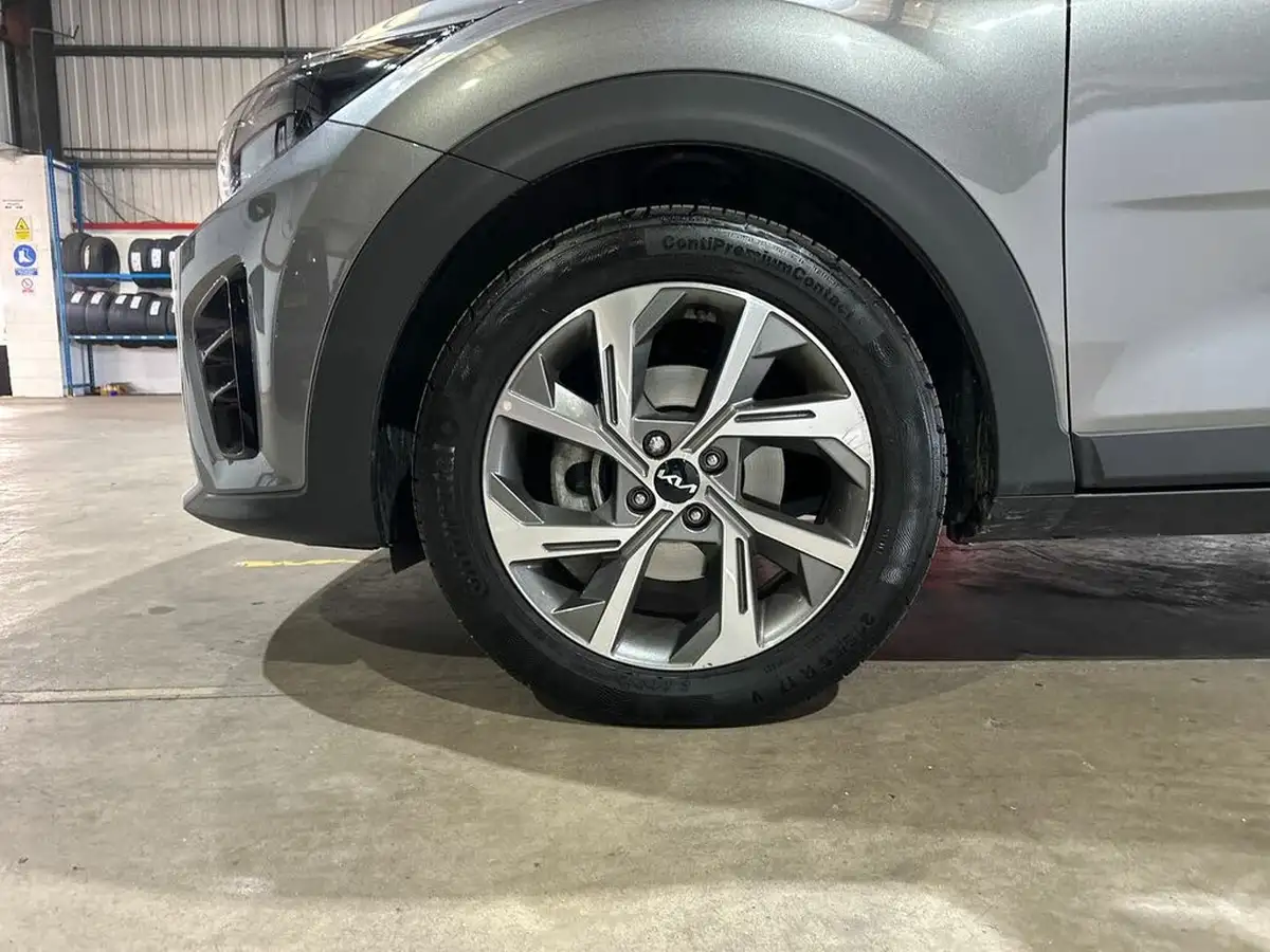 2024-kia-stonic-10-t-gdi-gt-line-98bhp-big-6