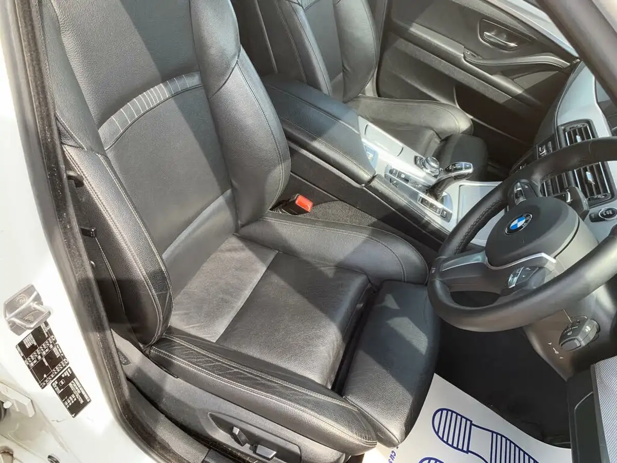 2015-bmw-5-series-30td-530d-m-sport-saloon-4d-big-24