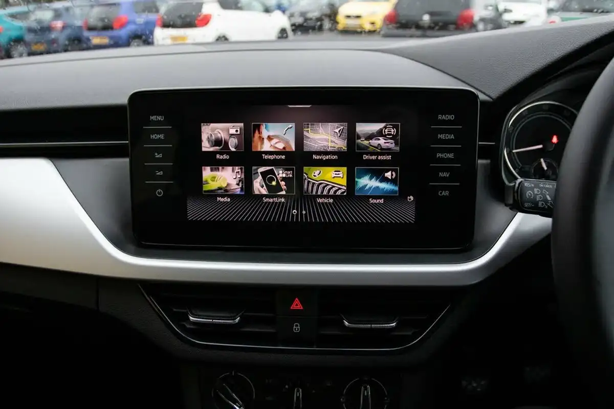 2023-skoda-scala-10-tsi-se-technology-95ps-big-23