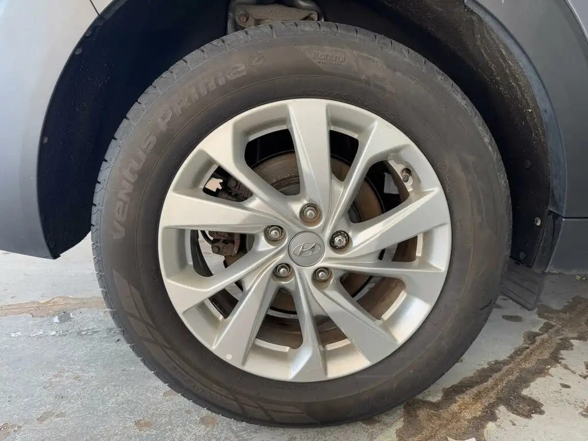 2020-hyundai-tucson-16-gdi-se-nav-big-24