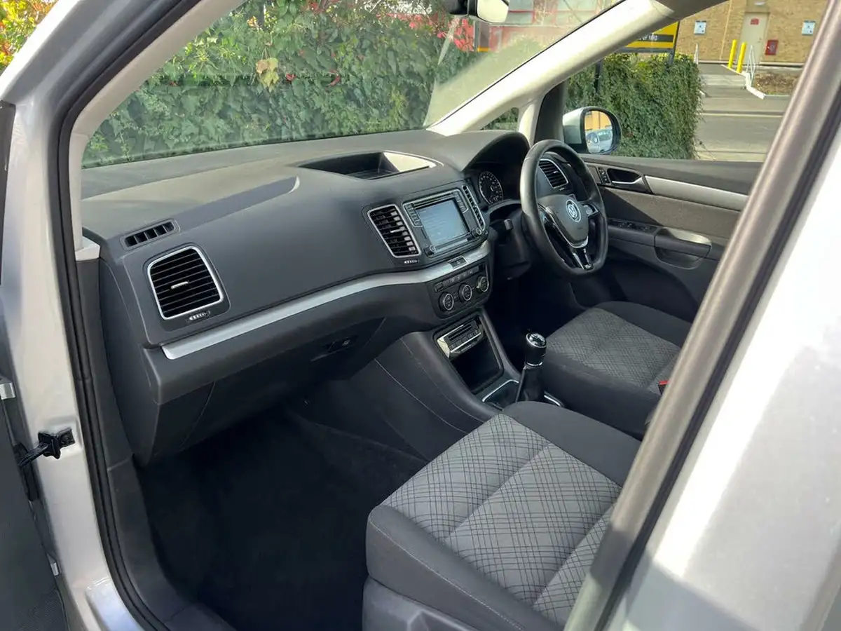 2018-volkswagen-sharan-20tdi-s-ss-big-6