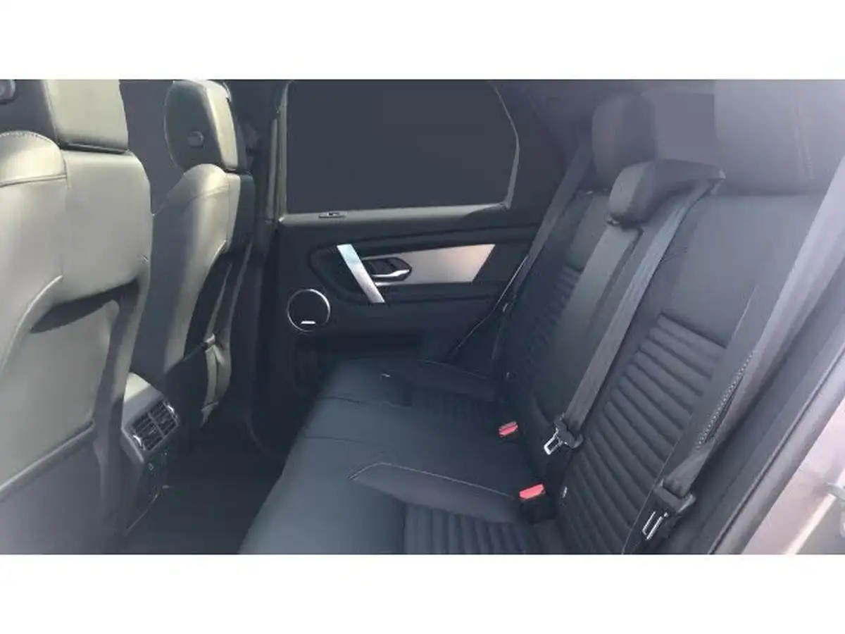 2024-land-rover-discovery-sport-20-d200-dynamic-se-big-3