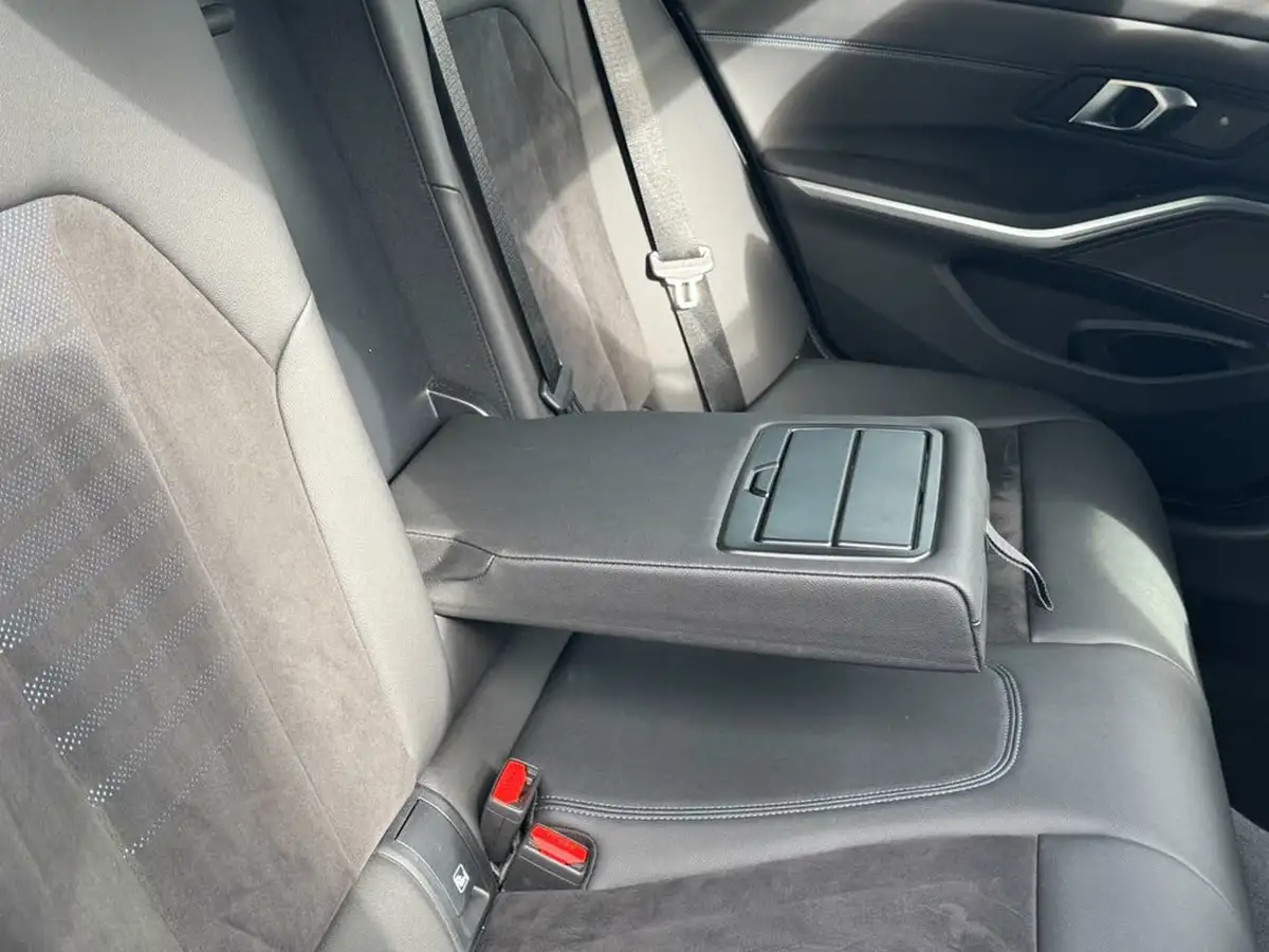 2024-bmw-3-series-20-330e-xdrive-m-sport-touring-5d-big-21
