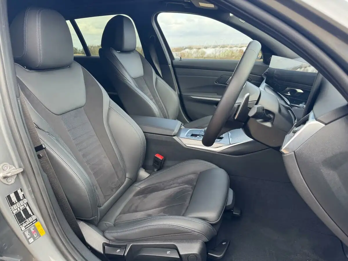 2024-bmw-3-series-20-330e-xdrive-m-sport-touring-5d-big-45