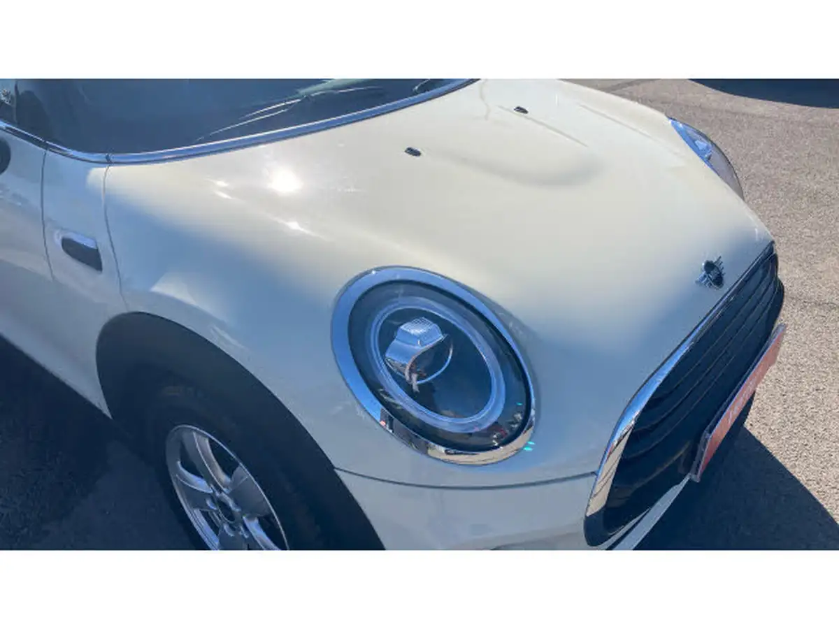 2020-mini-cooper-15-cooper-classic-nav-hatchback-3d-big-7