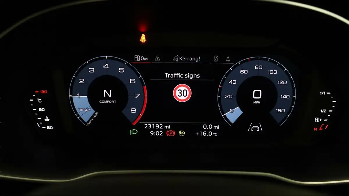2022-audi-q3-15-35-tfsi-black-edition-codcomfort-sound-pack-station-wagon-big-9