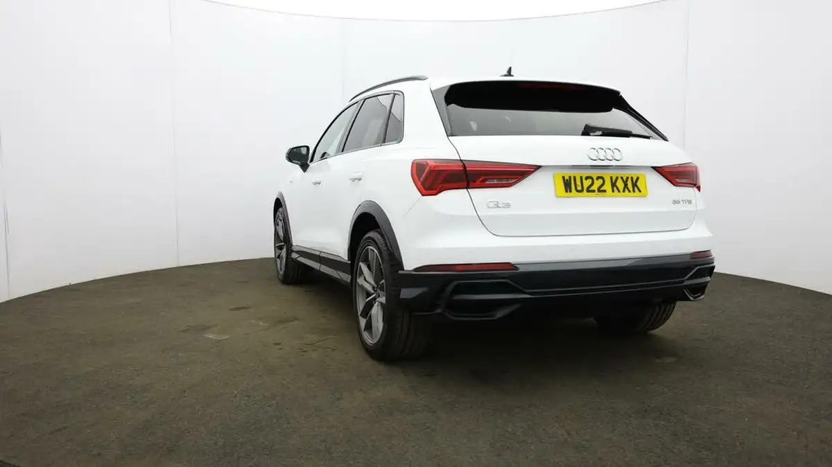 2022-audi-q3-15-35-tfsi-black-edition-codcomfort-sound-pack-station-wagon-big-26