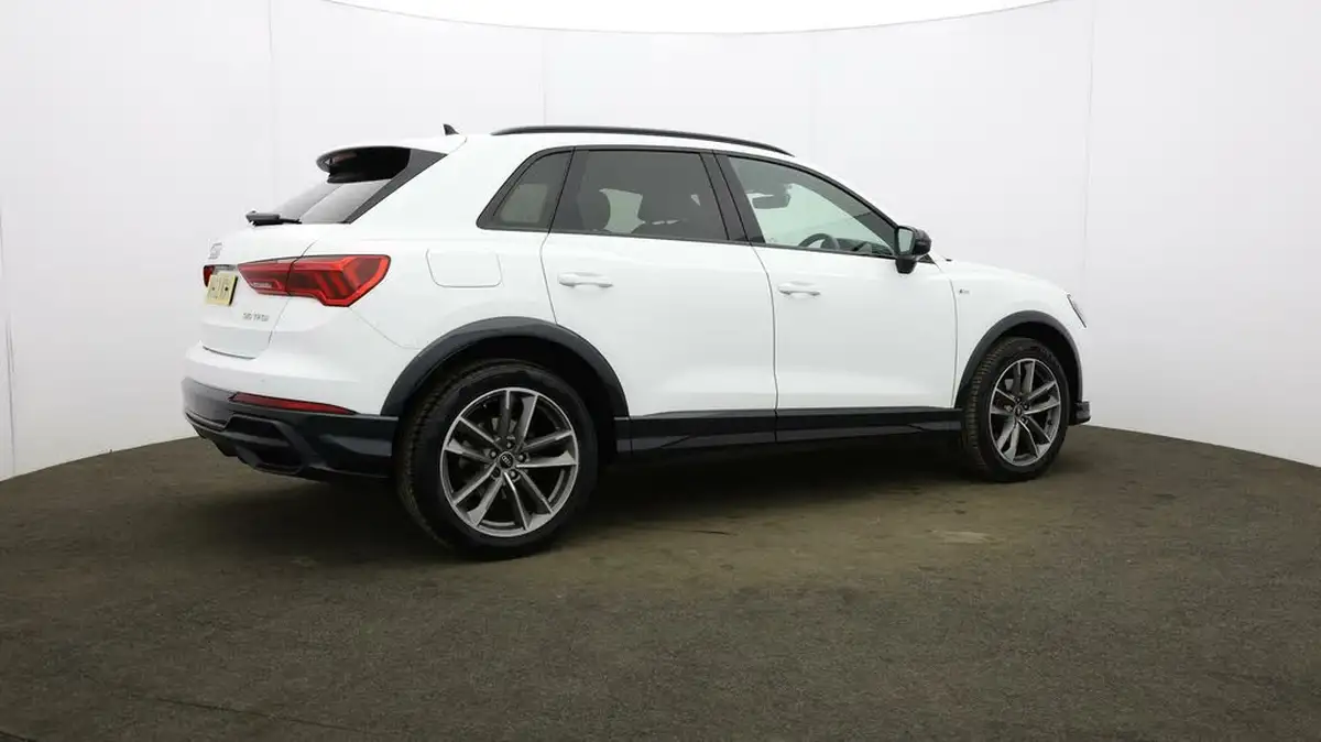 2022-audi-q3-15-35-tfsi-black-edition-codcomfort-sound-pack-station-wagon-big-50