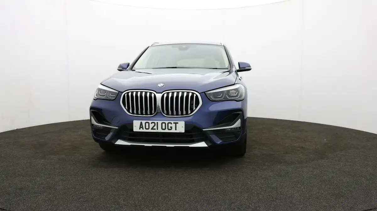 2021-bmw-x1-15-xdrive-25e-phev-xline-big-47
