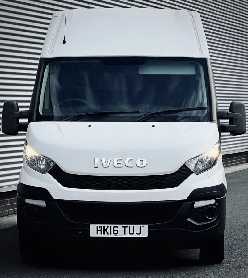 2016-iveco-daily-s-class-23td-35s13v-3000-h1-plus-panel-big-6