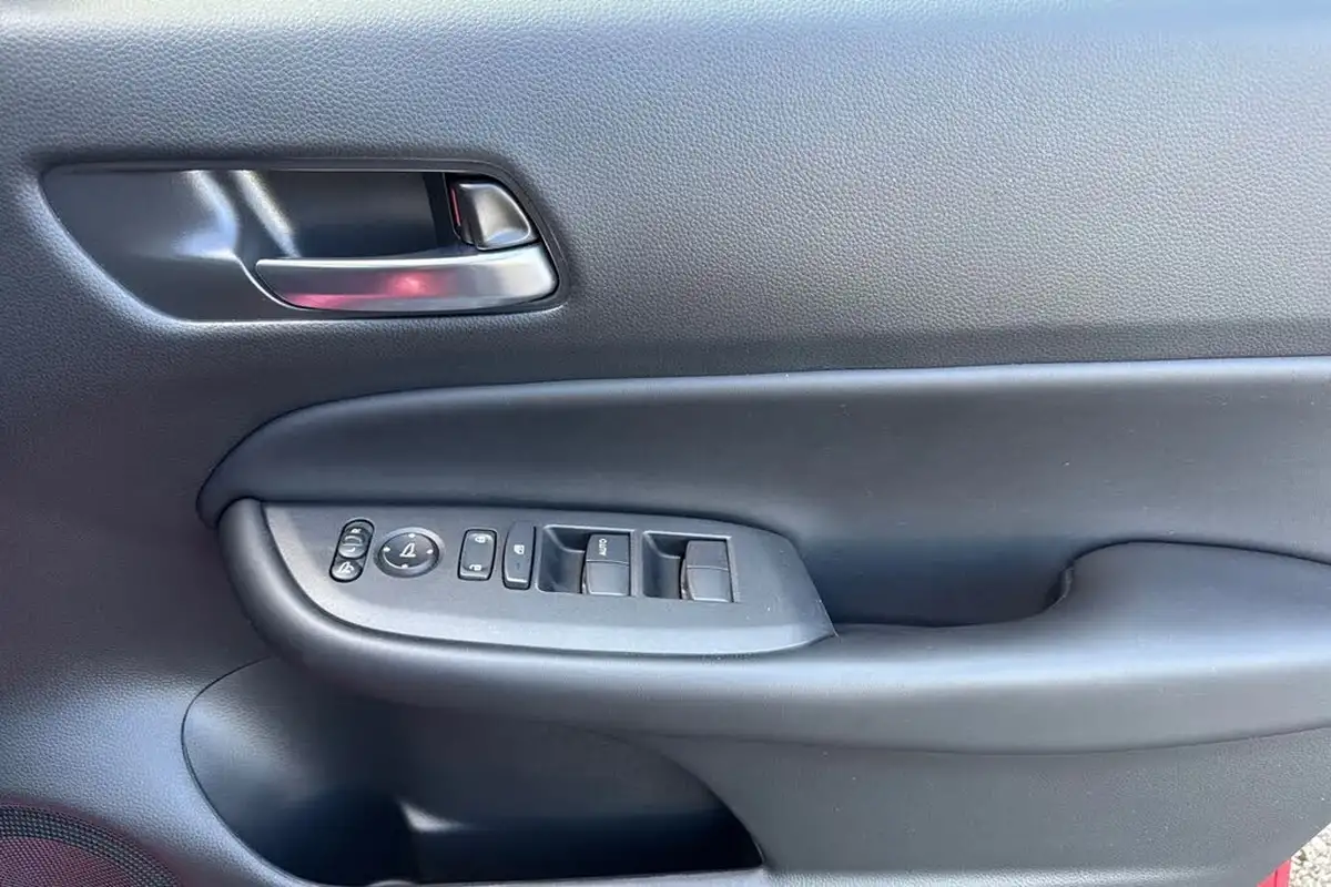 2023-honda-jazz-15-i-mmd-sr-big-22
