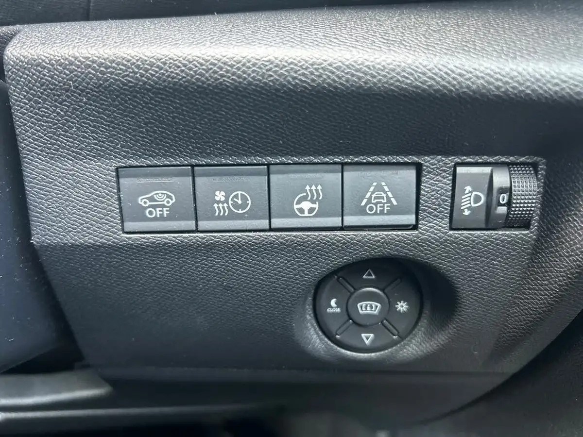 2022-citroen-c4-e-shine-plus-big-28