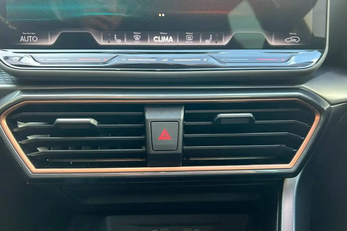 2024-cupra-formentor-15-etsi-v2-big-14