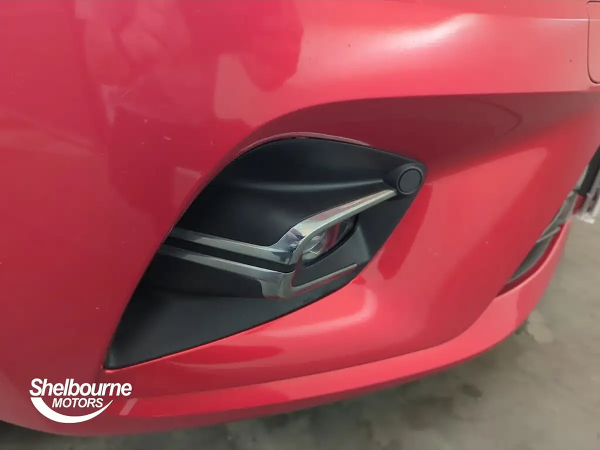 2020-renault-clio-10-sce-iconic-75bhp-big-22