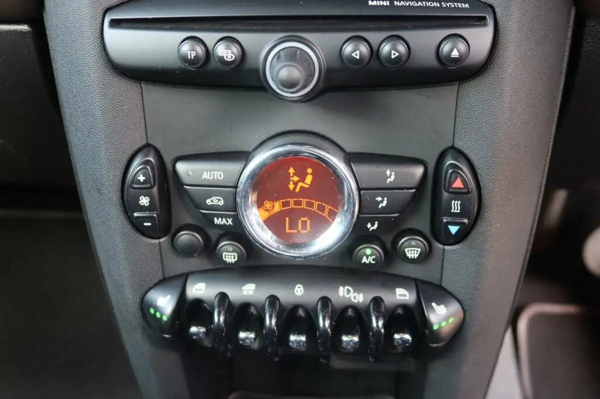 2015-mini-cooper-16-cooper-highgate-ss-auto-big-7