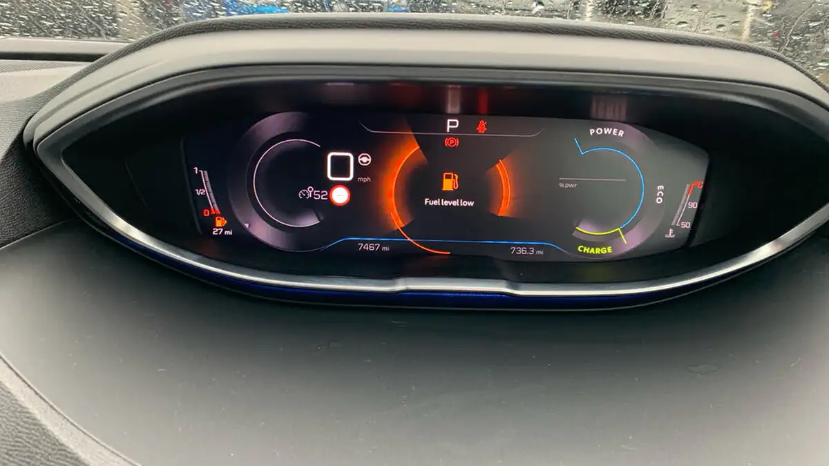 2024-peugeot-3008-suv-12-puretech-gt-136ps-hybrid-e-dsc6-big-12