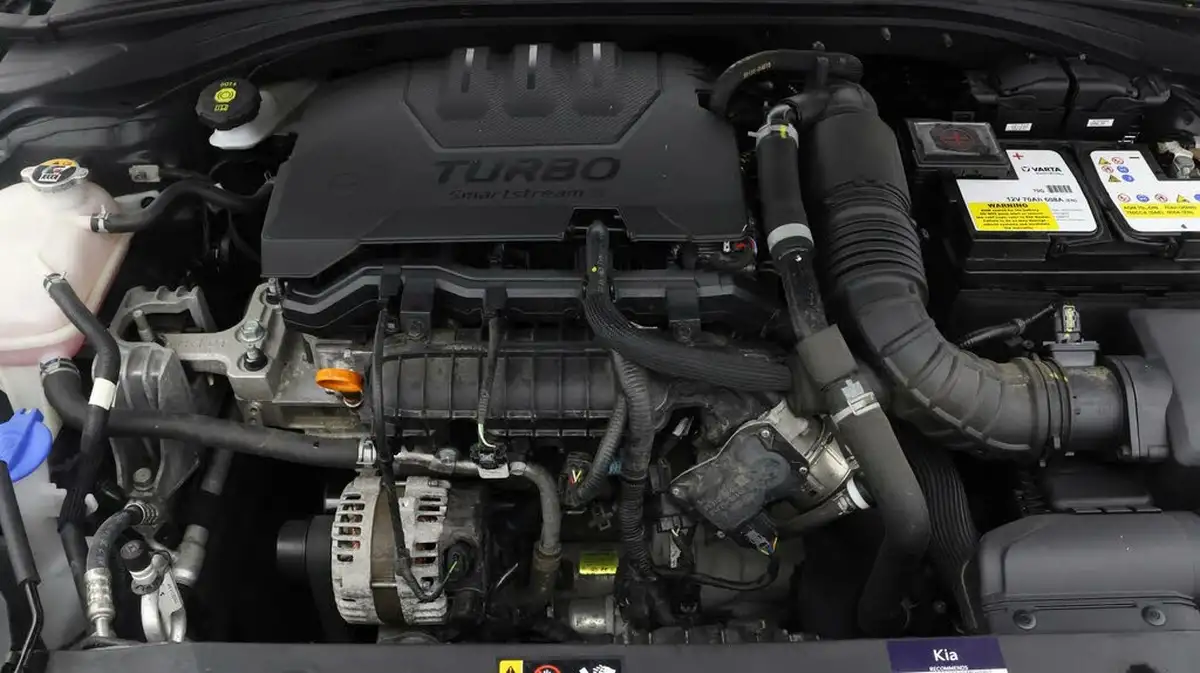 2021-kia-ceed-10-t-gdi-2-hatchback-big-18