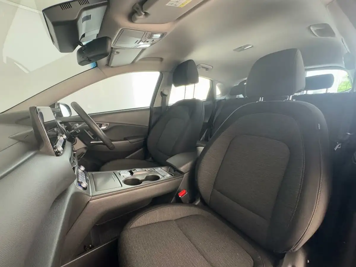 2022-hyundai-kona-e-se-connect-big-42