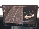 2022-tesla-model-y-e-long-range-small-9