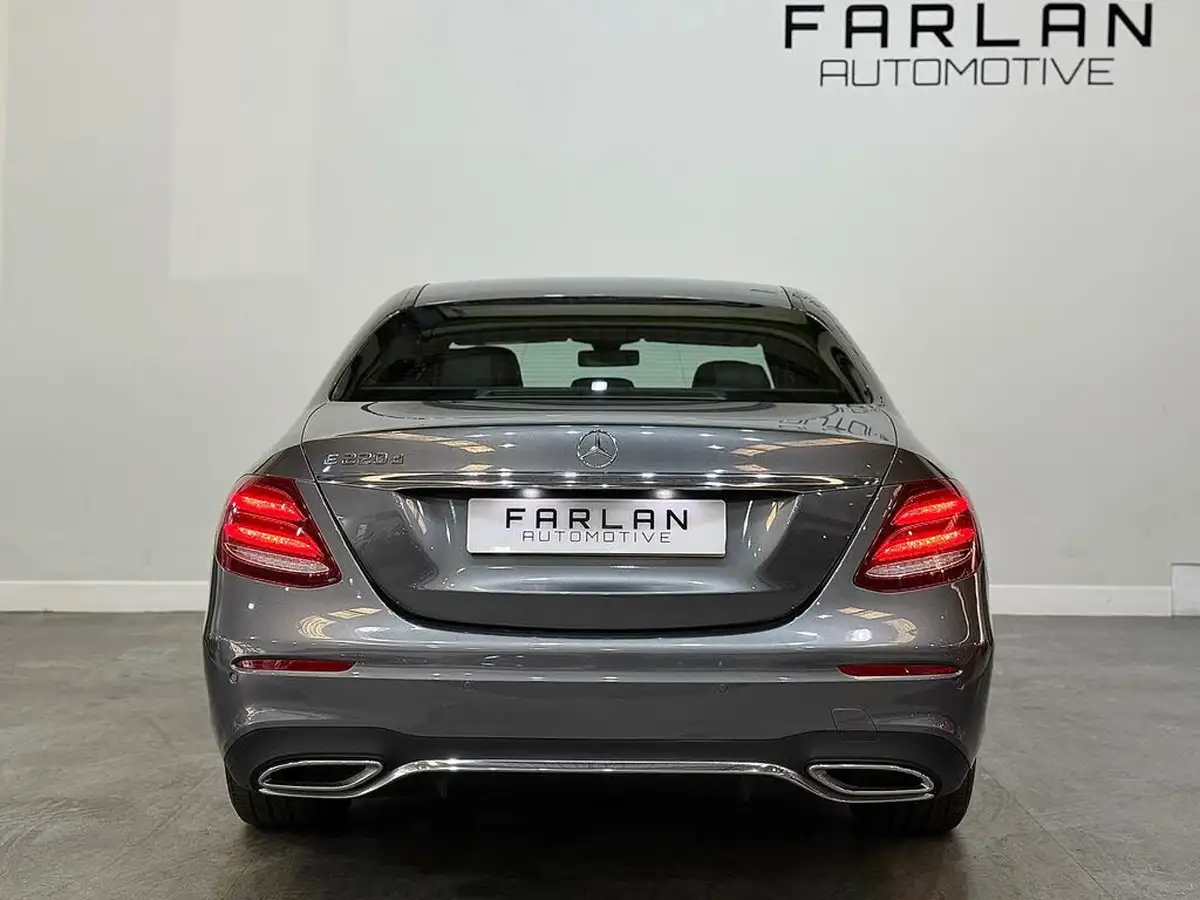 2017-mercedes-benz-e-class-20d-e220d-amg-line-ss-saloon-4d-big-20