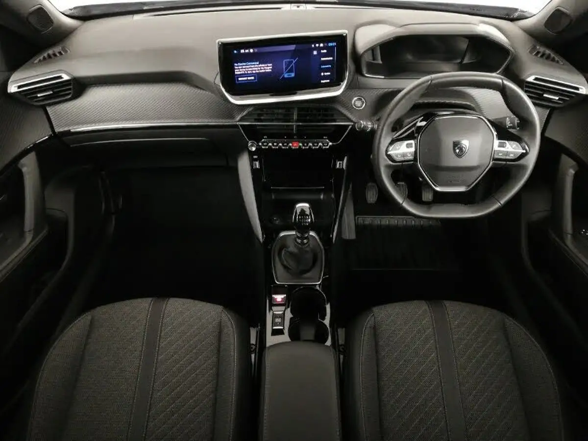 2024-peugeot-2008-suv-12-puretech-allure-130ps-big-2