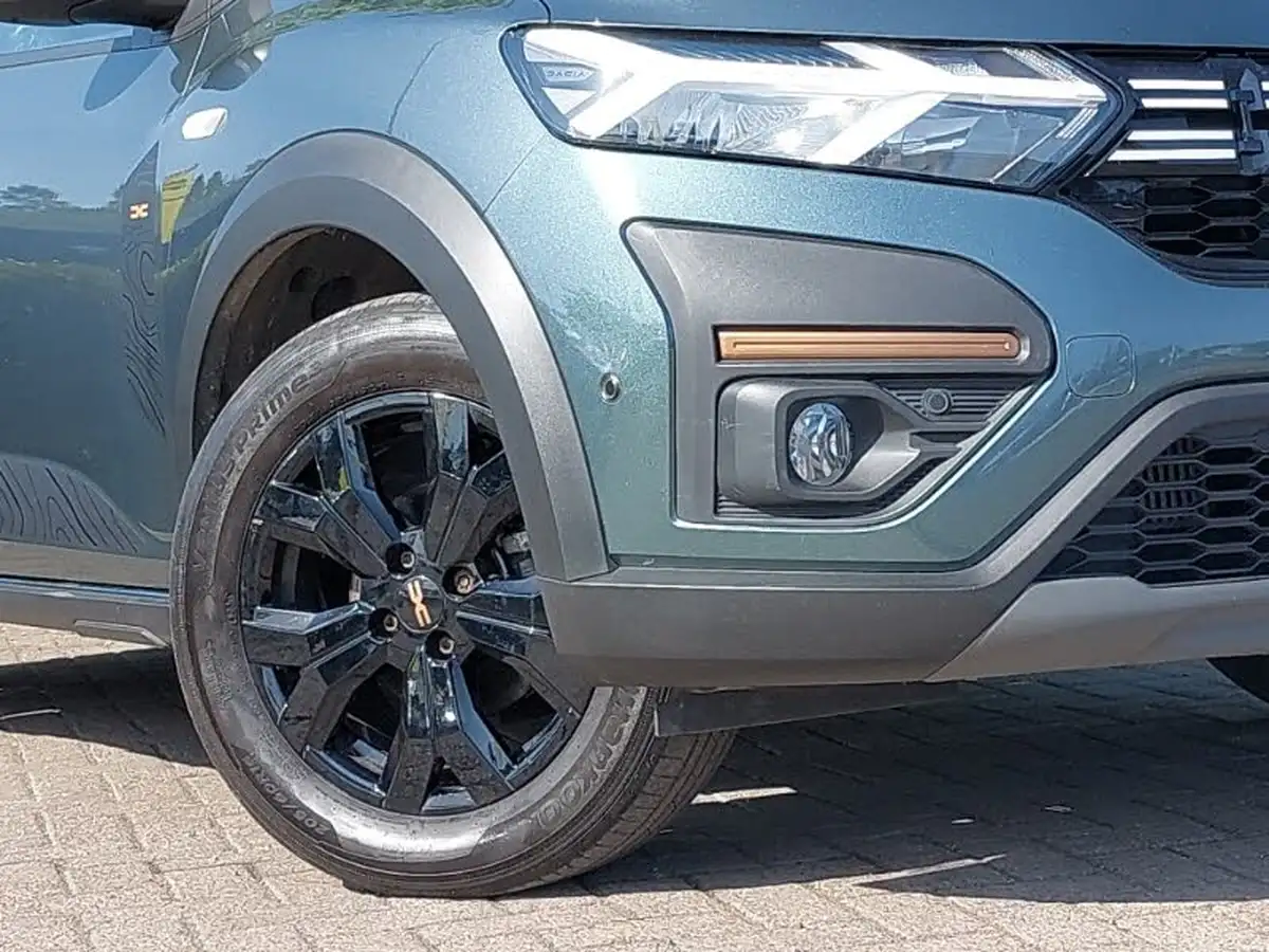 2023-dacia-sandero-stepway-big-8