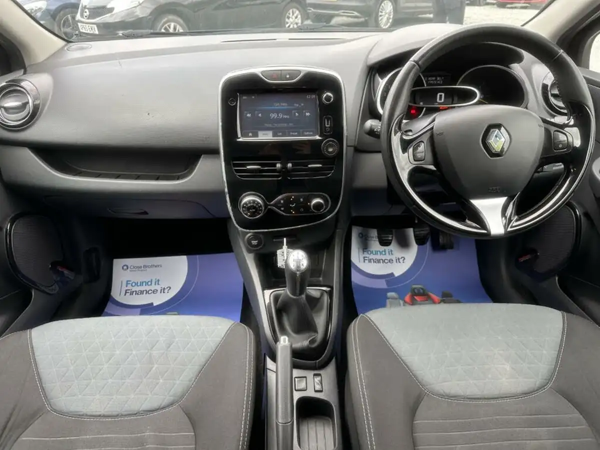 2015-renault-clio-15dci-dynamique-s-medianavss-big-3