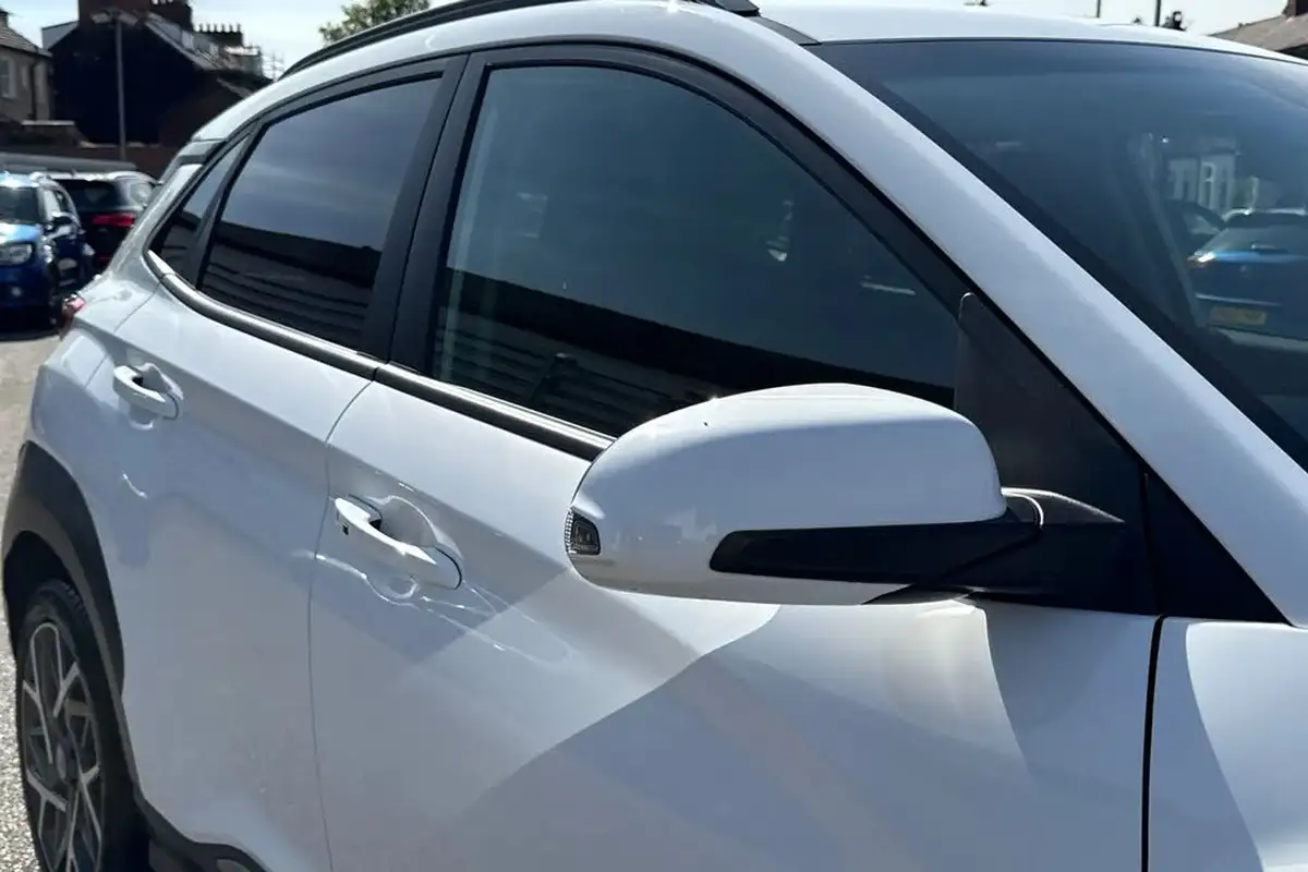 2022-hyundai-kona-16-gdi-premium-big-44