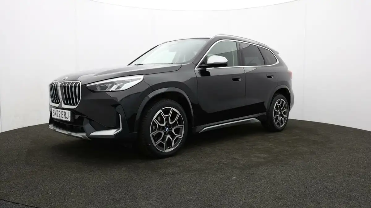 2022-bmw-x1-15-sdrive20i-xline-big-59