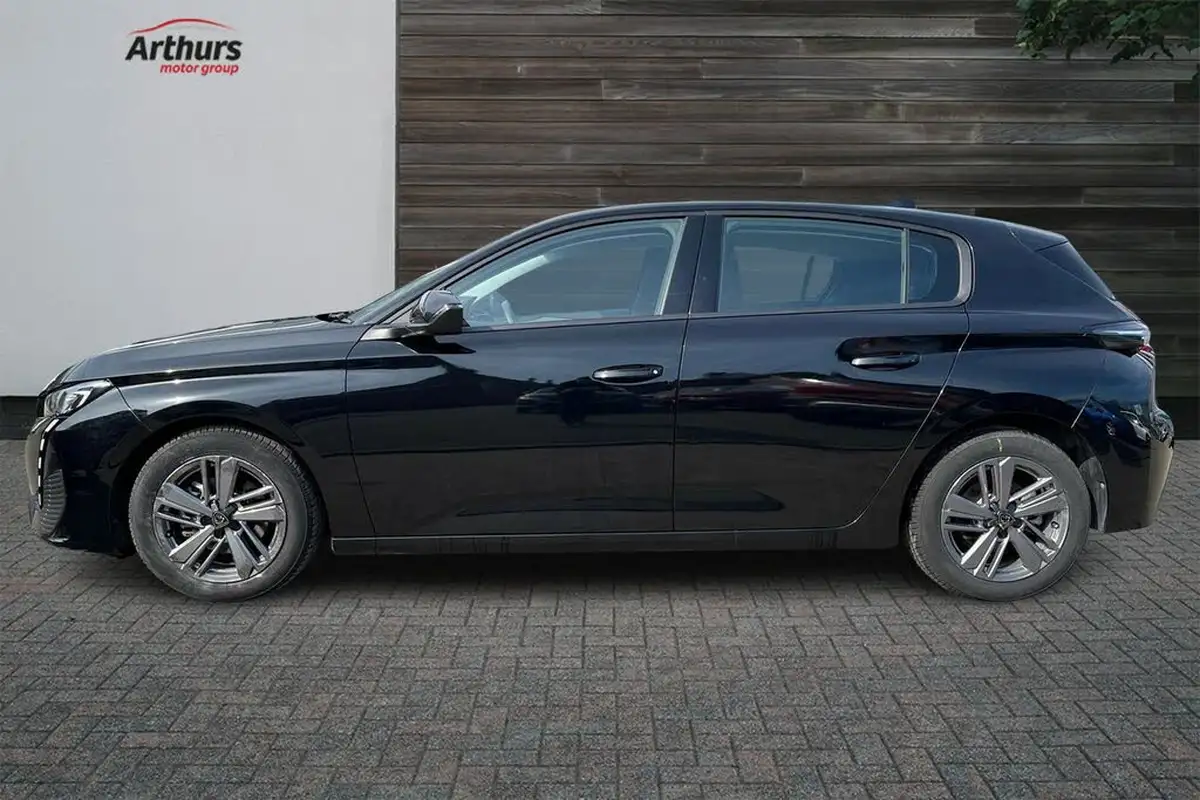 2022-peugeot-308-12-puretech-active-premium-130bhp-eat8-big-5