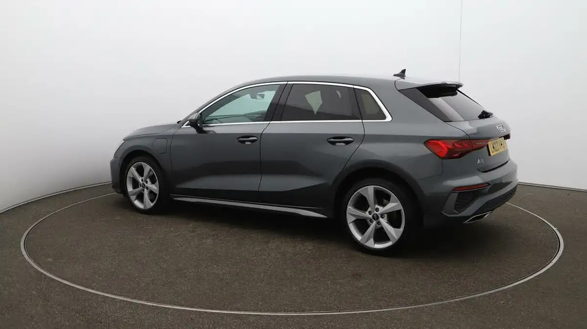 2022-audi-a3-14-40-tfsi-e-s-line-big-34