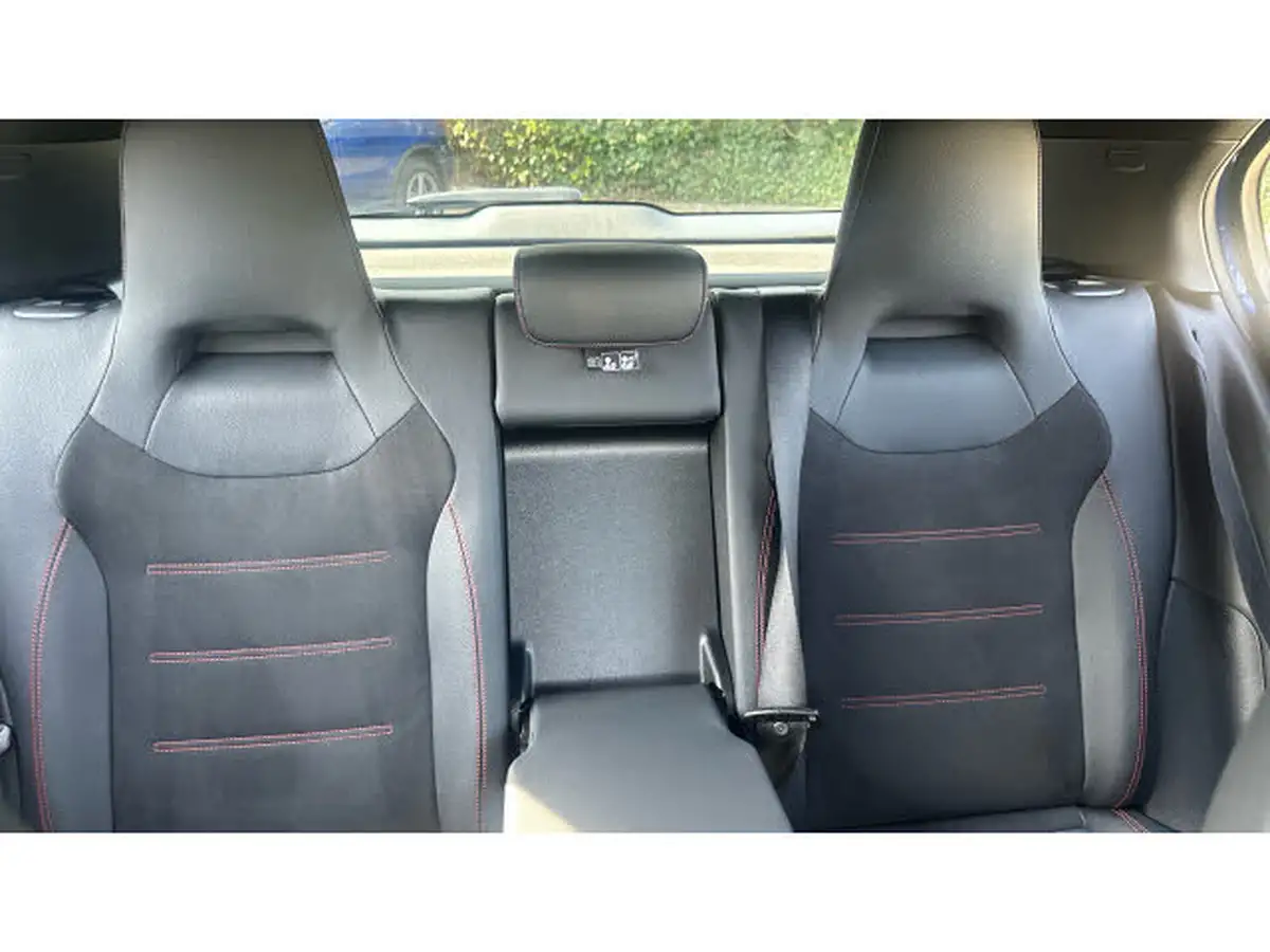 2024-mercedes-benz-a-class-13-a180-amg-line-executive-hatchback-5d-7g-dct-big-14