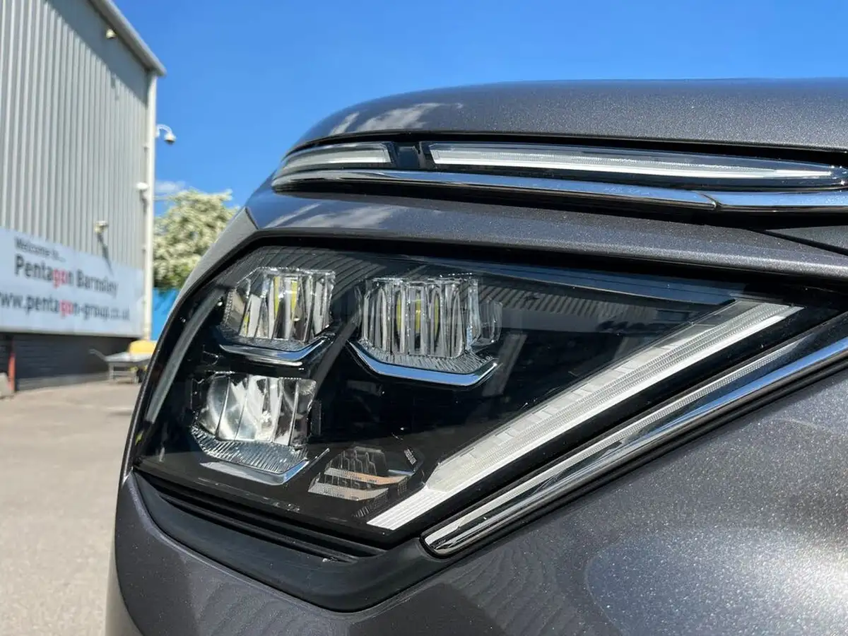 2022-citroen-c4-12-puretech-sense-plus-big-18