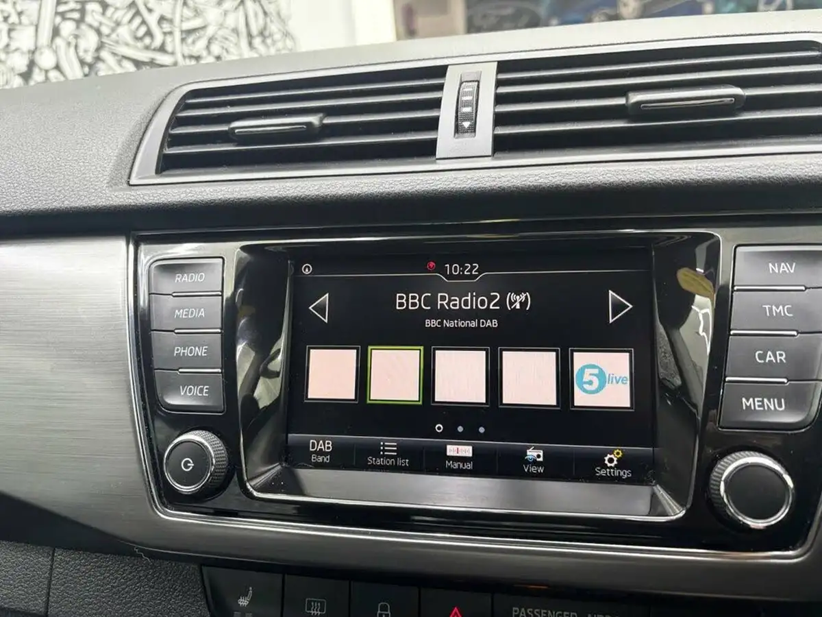 2020-skoda-fabia-10-mpi-se-drive-big-14