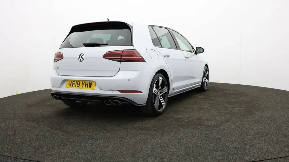 2019-volkswagen-golf-20-tsi-r-300ps-hatchback-5d-dsg-big-75