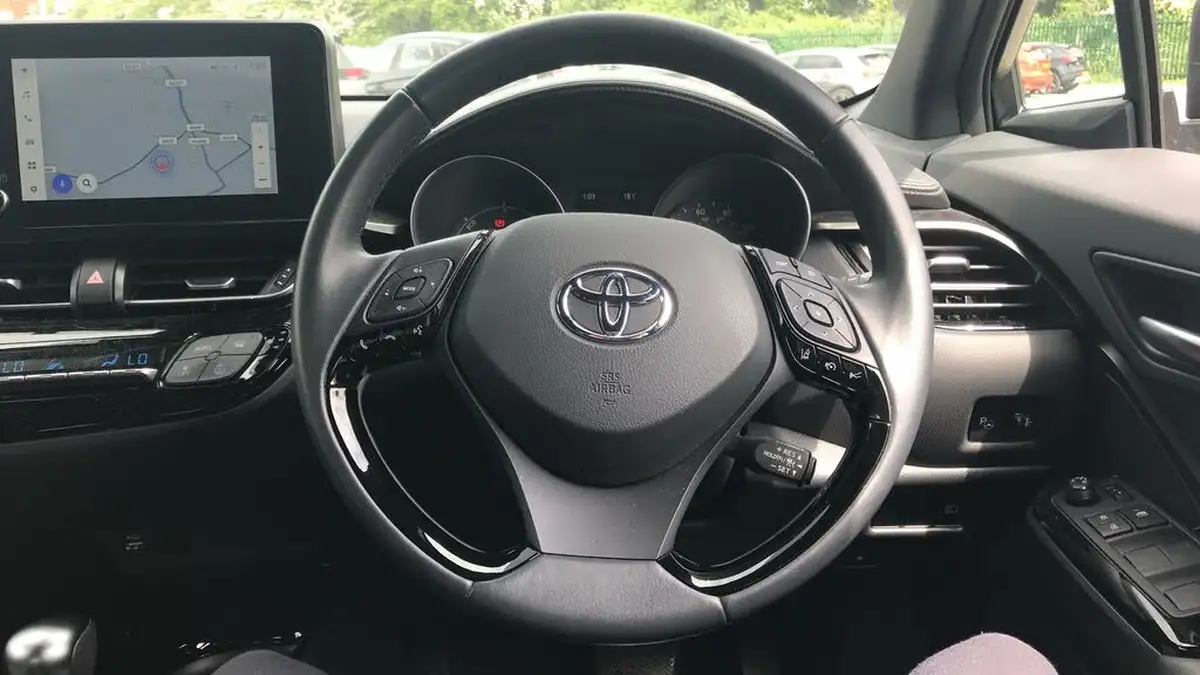 2023-toyota-c-hr-18-vvt-i-design-120bhp-big-5