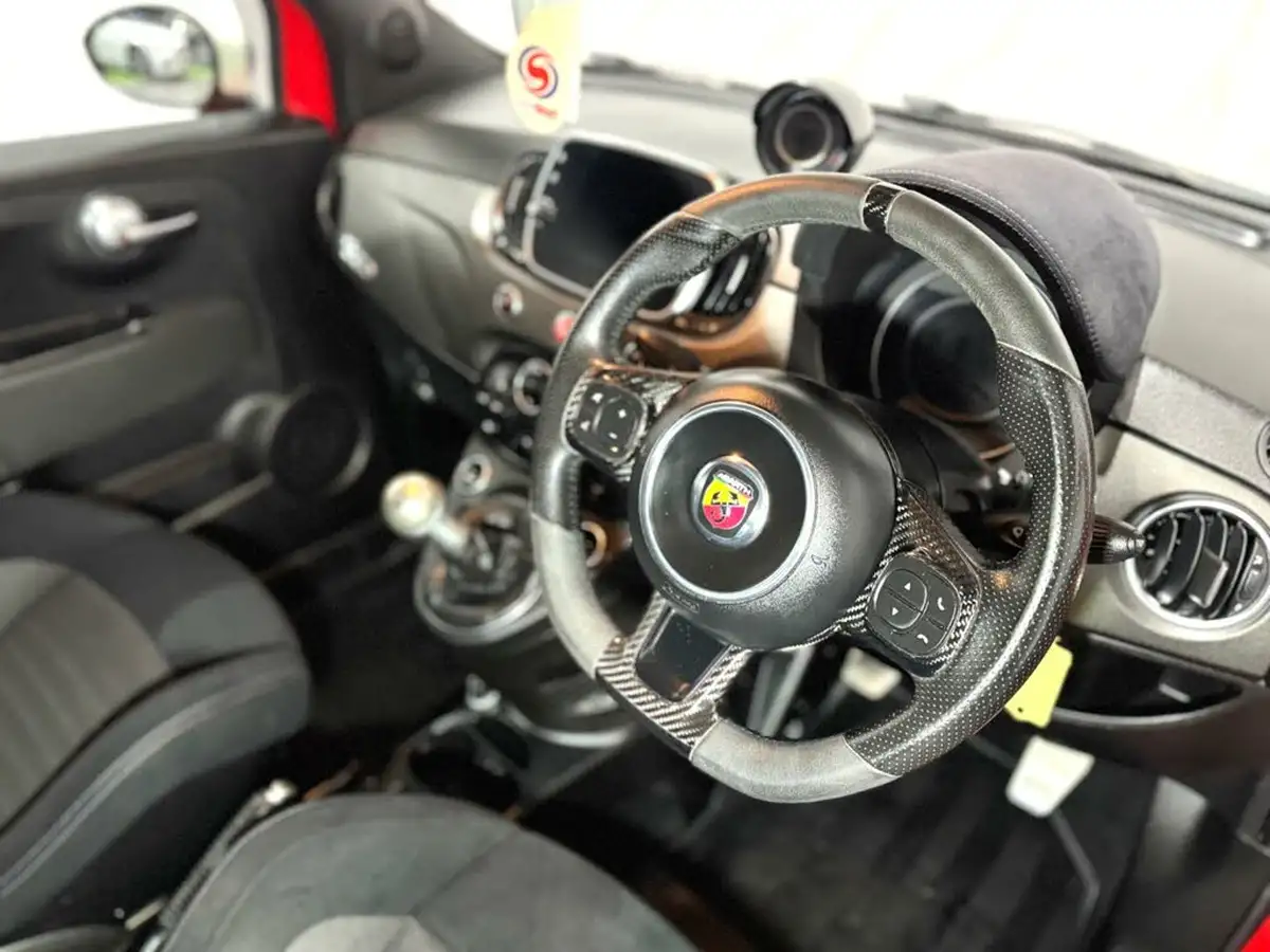 2016-abarth-595-14-tjet-competizione-big-9