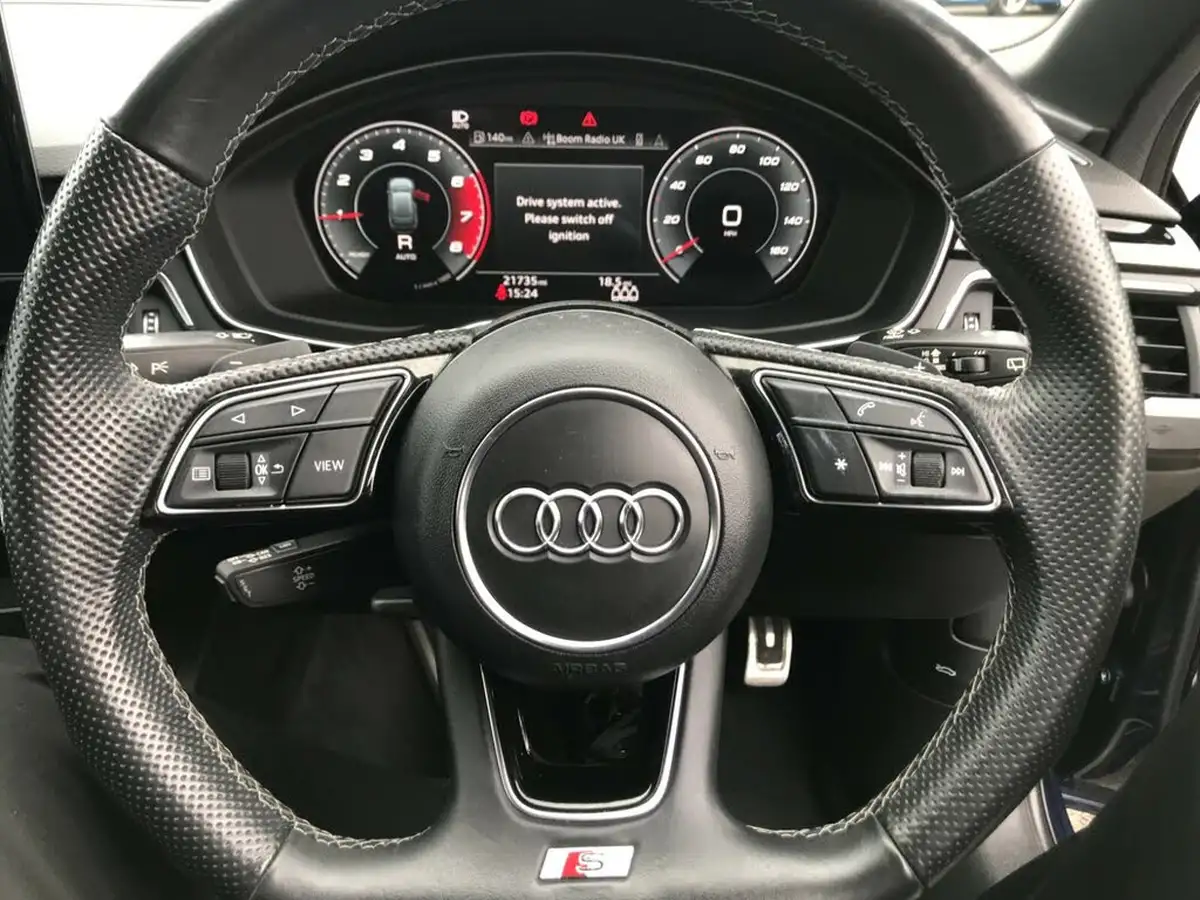 2021-audi-a4-avant-20-35-tfsi-black-edition-s-tronic-big-23