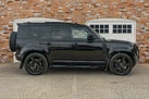 2023-land-rover-110-defender-30-d300-x-dynamic-hse-small-23