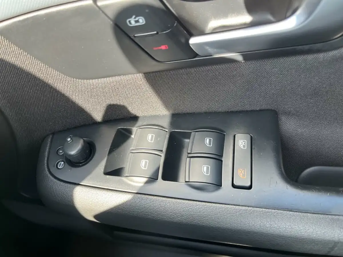 2007-audi-a4-20td-s-line-1986cc-multitronic-big-25