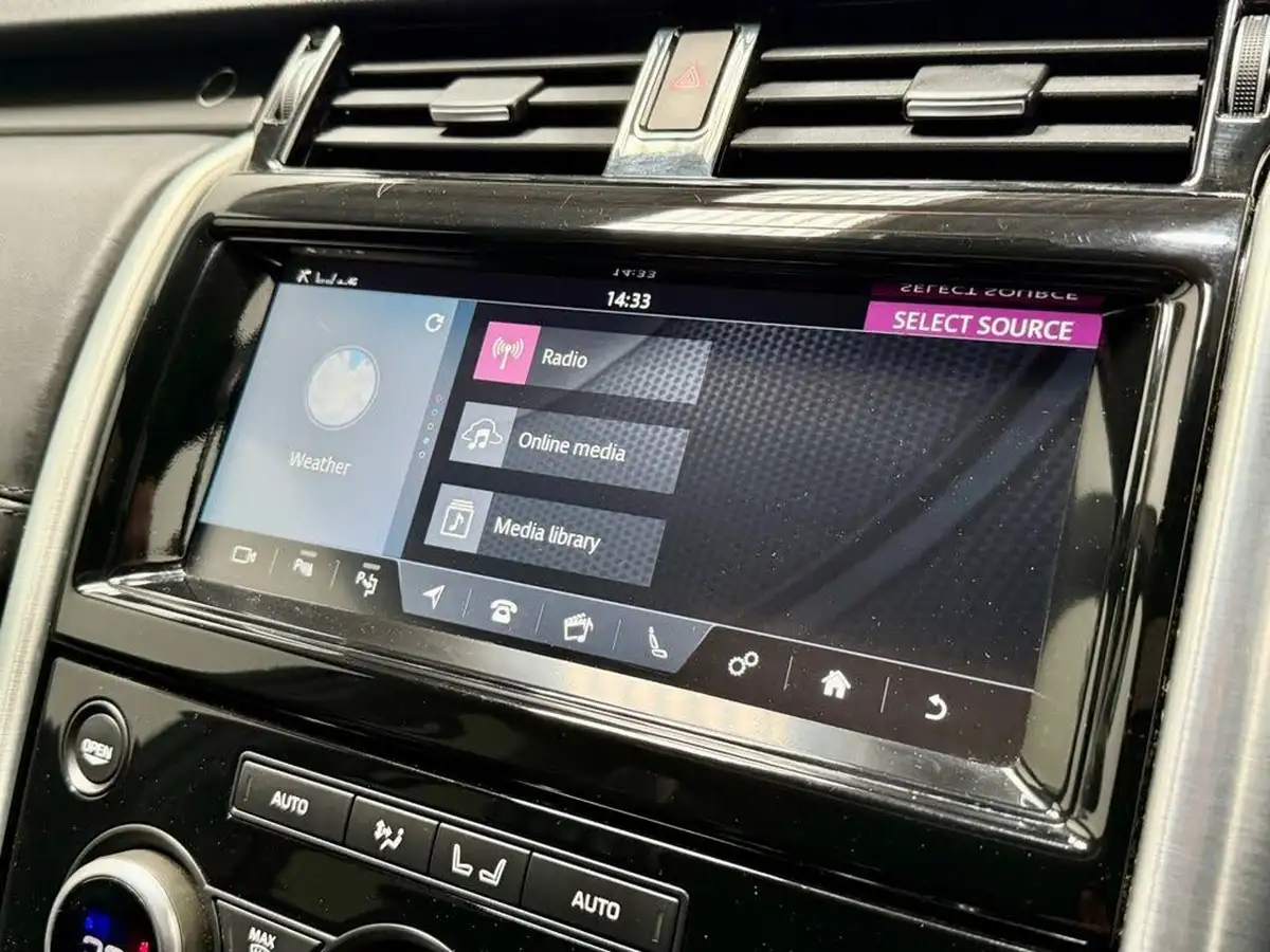 2020-land-rover-discovery-30-sd6-hse-luxury-big-23