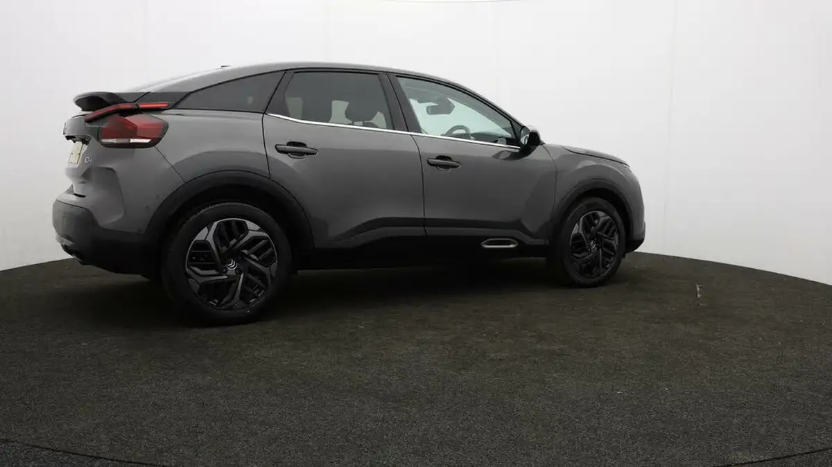 2021-citroen-c4-12-puretech-shine-plus-130ps-big-35