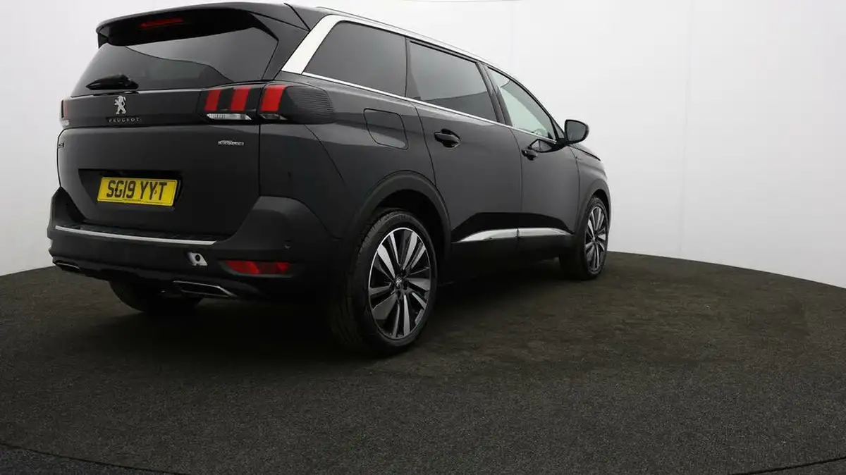 2019-peugeot-5008-suv-15-bluehdi-gt-line-premium-big-42